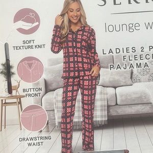 New Lounge Wear - ladies 2 piece fleece pajama set